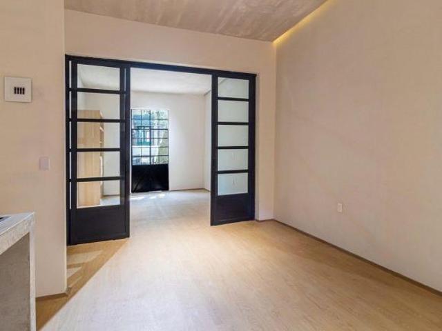 Casa remodelada en Santa Maria la Ribera