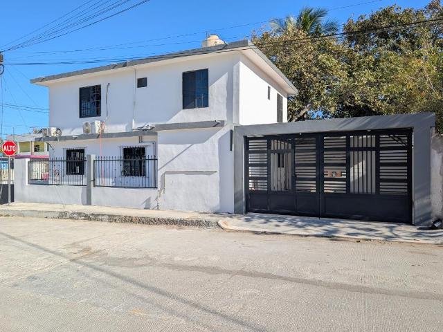 Casa remodelada en venta Col. Jazmin