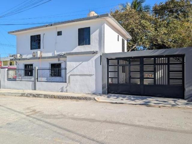 Casa remodelada en venta Col. Jazmin