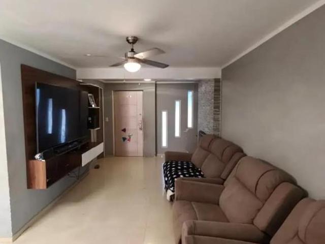 Casa remodelada en venta en Arcadia