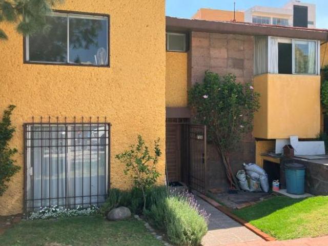 Casa remodelada en venta Lomas del Sol