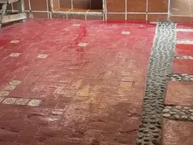 Casa Remodelada En Zona Privada De Zona Residencial, Con Un Toque Rústico, Cuenta Con 4 Recámaras, Sala Comedor, Cosina, 2 Baños Completos, Patio De Servicio, Garaje Cubierto P