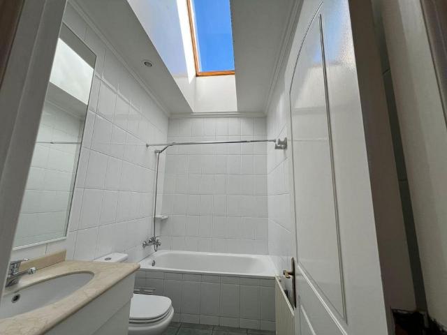 CASA 352 M2 LO BARNECHEA SUITE JARDIN PISCINA