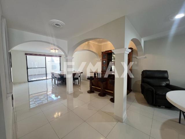 CASA REMODELADA RÍO SAN PEDRO