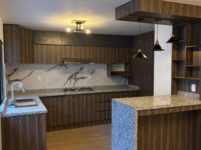 CASA REMODELADA YA EN ZONA CENTRICA EN QUERETARO