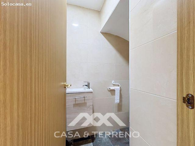 Casa Renovada a 25 m de la Playa · Caleta de Vélez