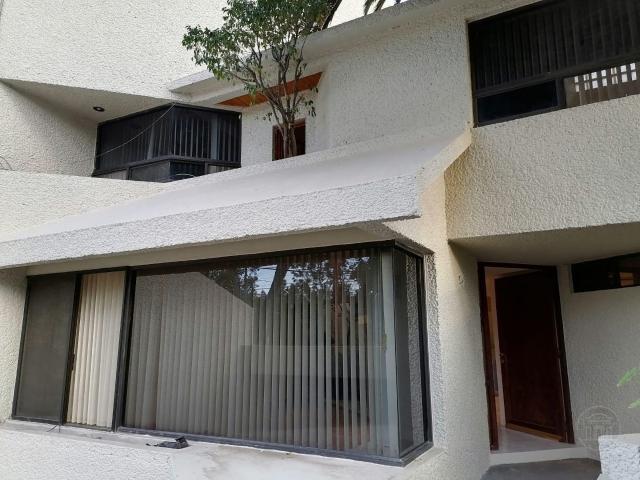 Casa Renta o Venta en Hacienda de Echegaray muy iluminada