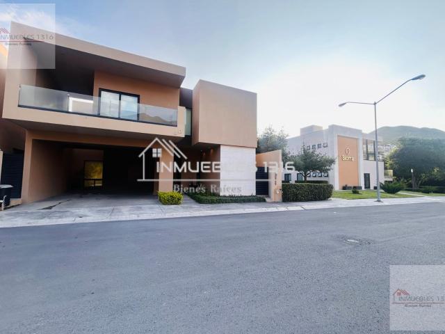 Casa Renta Bioma Residencial
