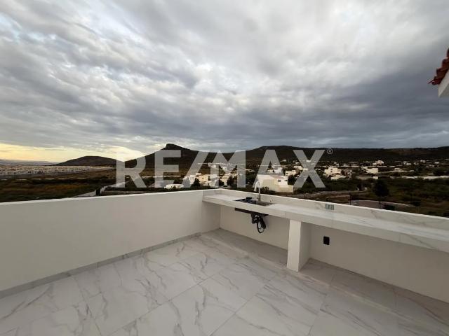 CASA RENTA CIUDAD MADERAS MONTAÑA