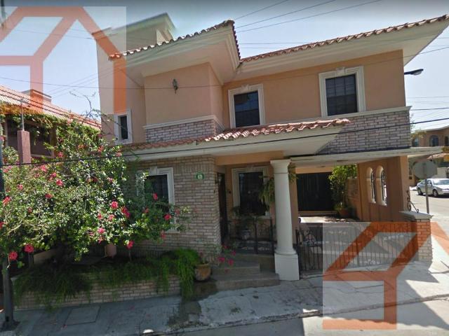 Casa Renta Col. Flores