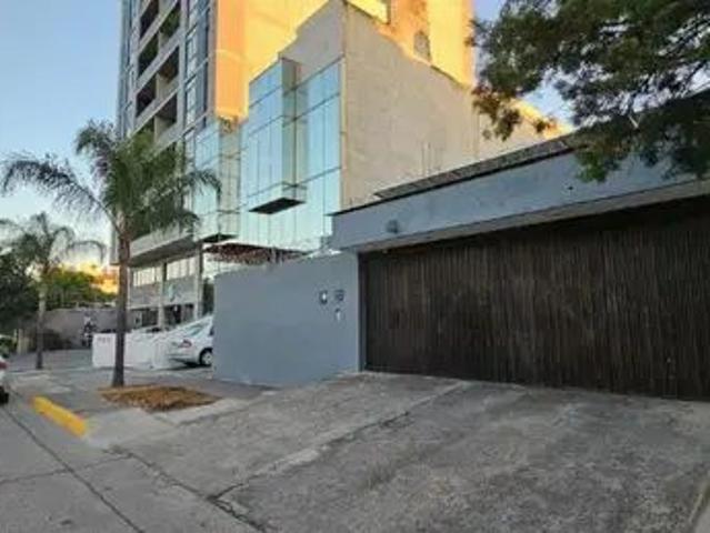 Casa Renta En Av Americas Con Uso Mixto