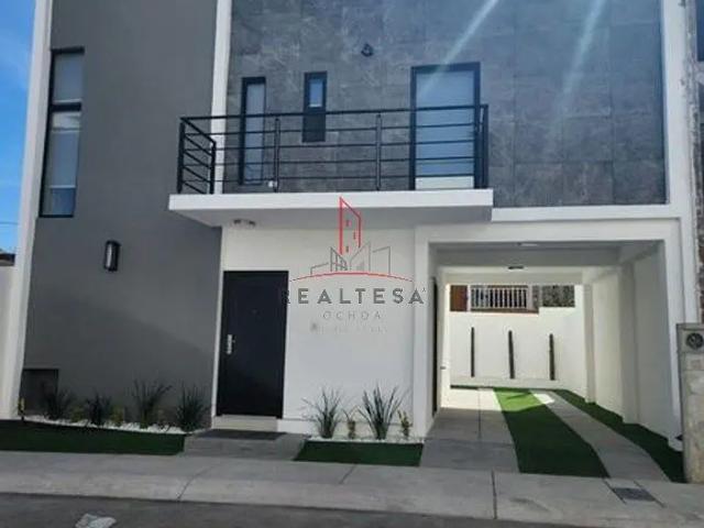 Casa Renta Fracc. Hacienda Monterrey Chihuahua 20,000 agh RAO