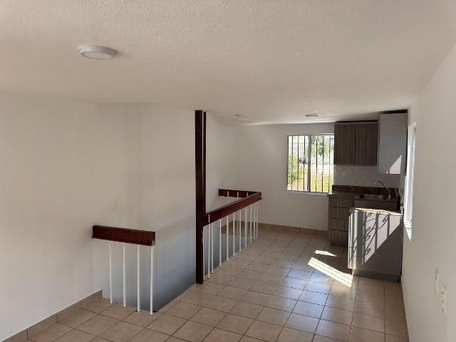Casa RENTA Lomas del Rio, En Privada Fácil Accesos