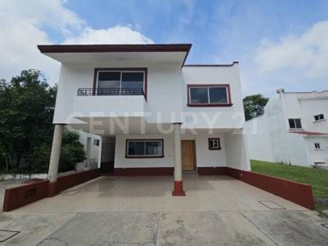 CASA RENTA, PASEO DE LAS FLORES, HOSPITAL ROVIROSA, VILLAHERMOSA CENTRO TABASCO