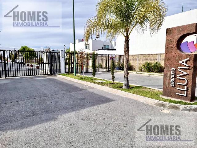 Casa RENTA POR ZONA INDUSTRIAL PRIVADA MONTERREAL CIRCUITO LLUVIA