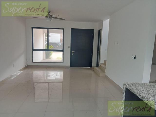 Casa renta, Privada Orquidea Capital Norte