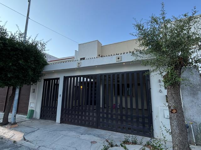 CASA EN RENTA | PORTAL DIAMANTE