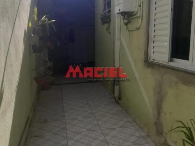 CASA RESEIDENCIAL DE VILLE