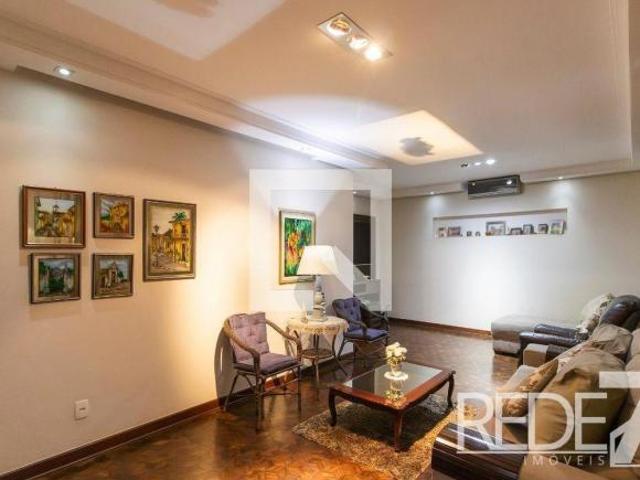 CASA RESIDENTIAL em Campinas São Paulo, Cambuí