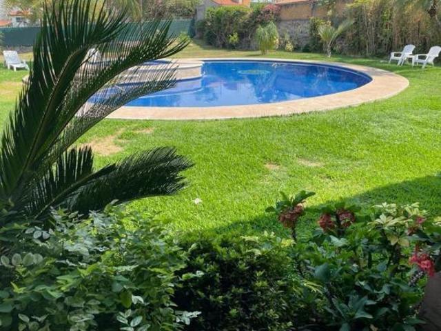Casa Residencia en Venta en un solo nivel, En Lomas De Cuernavaca, En paseo de la Reforma