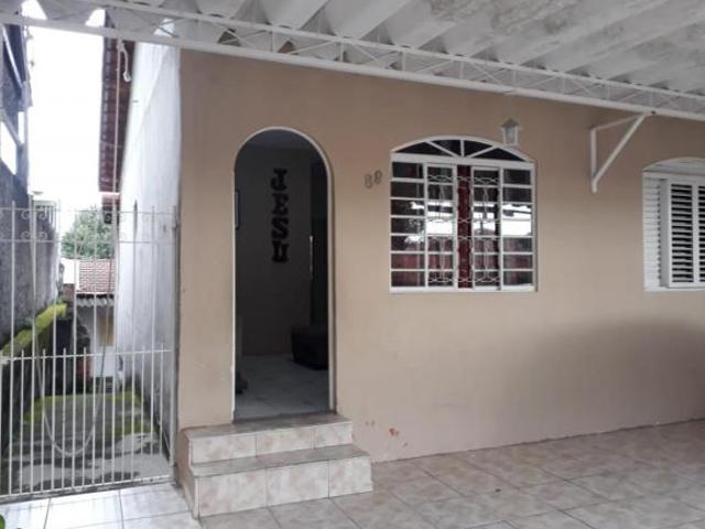 Casa Residencial no Bosque dos Eucaliptos / 130m² Construído / 250m² Terreno/ São José dos Campos