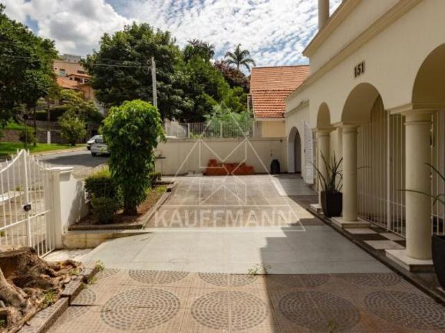 CASA RESIDENCIAL OU COMERCIAL COM ÁREA DE TERRENO 441 M² E ÁREA DE CONSTRUÍDA DE 560 M²