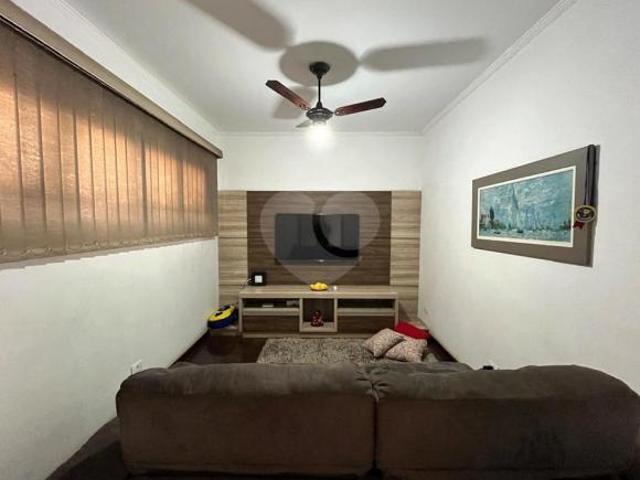 Casa residencial ou comercial na Água Branca!