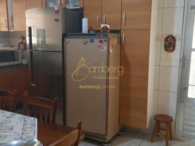 Casa residencial ou comercial no Jardim Suzana