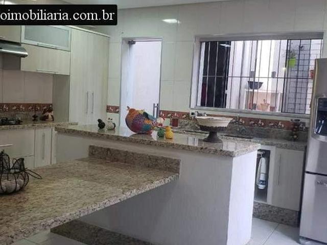 Casa Residencial à venda, 4 quartos, Centro Teófilo Otoni/MG