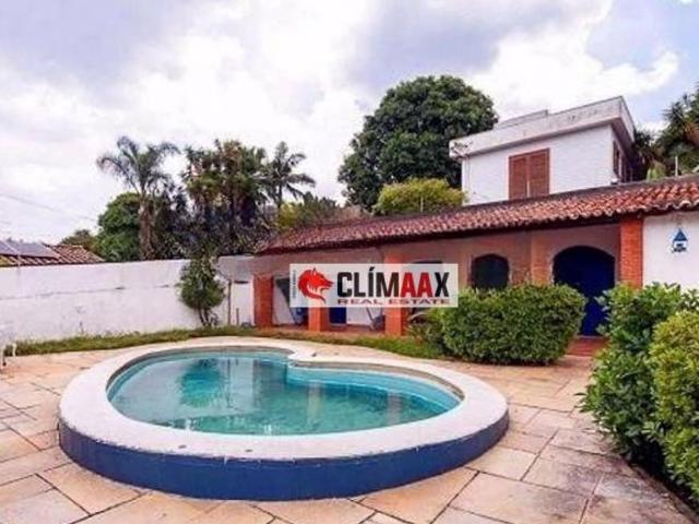 Casa em Boaçava com 200m², 3 dorm 593m² de terreno e 2 vagas São Paulo