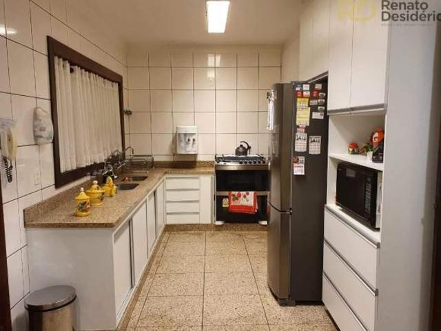 Casa residencial à venda em Esplanada, Belo Horizonte — 5 quartos, 4 vagas e amp