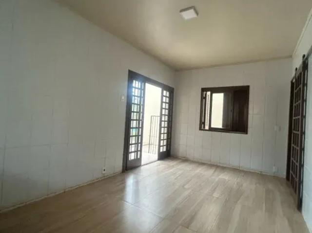 Casa residencial à venda no bairro Arquipélago com 180 m² e 4 dormitórios/quartos