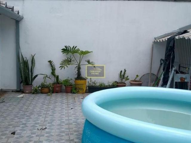 Casa residencial bem localizado à 500 metros da Estrada do Campo Limpo
