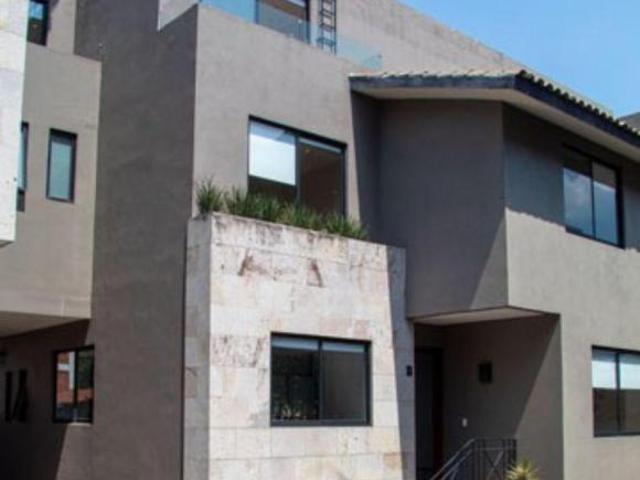 CASA RESIDENCIAL CERCA DE DESIERTO DE LOS LEONES. REMATE BANCARIO CON DOCUMENTACION. NO CREDITOS