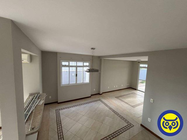 Casa Residencial com 4 dormitórios no Córrego Grande