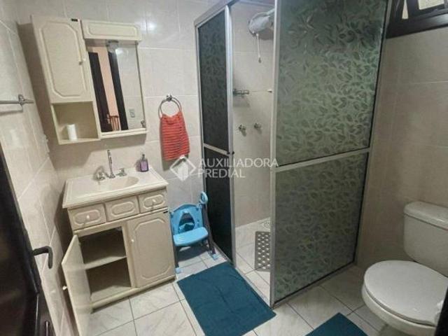 Casa Residencial com 03 quartos, sendo 01 suíte à venda em Gramado Bairro Pórtico