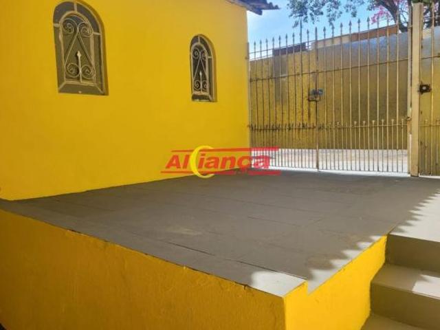 Casa Residencial com 2 Dormitórios + Salão Comercial na Cidade Jardim Cumbica em Guarulhos
