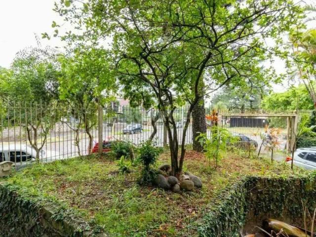 Casa Residencial com 3 dormitórios para alugar no bairro Assunção