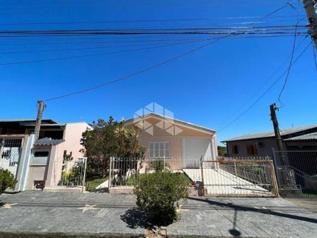 Casa residencial com espaço para parte comercial