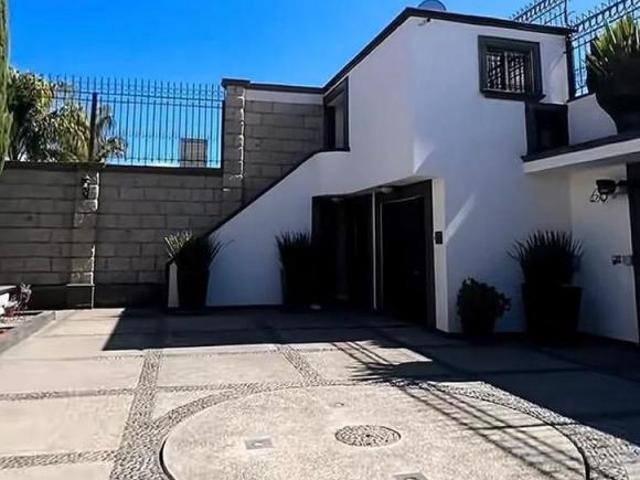 Casa Residencial de Lujo a la Venta, Calimaya, Estado de México
