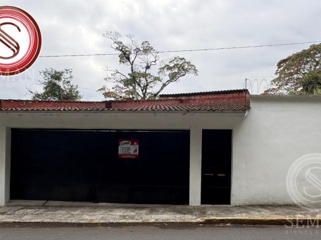 CASA RESIDENCIAL DE UN NIVEL ORIZABA, VER