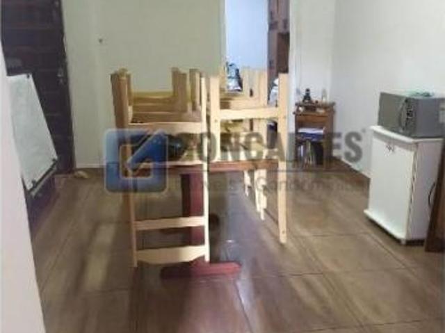 Casa Residencial de 2 Quartos em Mauá Jd Santa Lídia – 200 m² Internos, 250 m² de Terreno