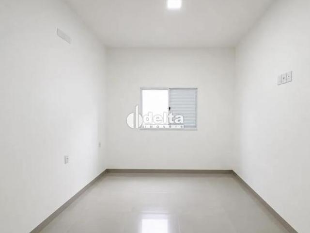 Casa residencial disponível para venda no bairro São Jorge em Uberlândia MG