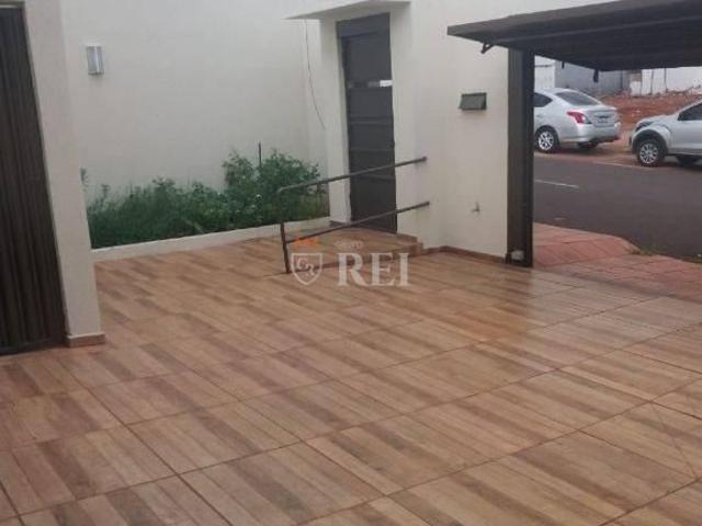 CASA RESIDENCIAL DISPONÍVEL PARA LOCAÇÃO R$13.000,00