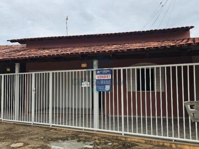 CASA RESIDENCIAL EM OTIMA LOCALIZACAO