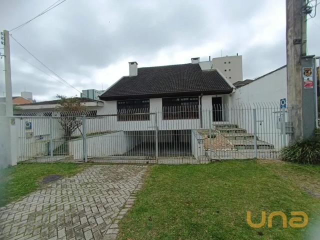 Casa Residencial em Centro para Aluguel – SJP 00458.002
