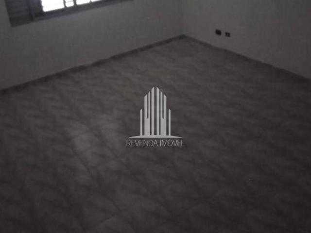 Casa de Alto Padrão com 4 Quartos e 2 Salas na Vila Dom Pedro I, São Paulo SP: venha conhecer!