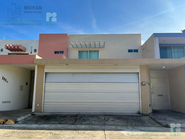 Casa Residencial en renta, Fraccionamiento Paraiso