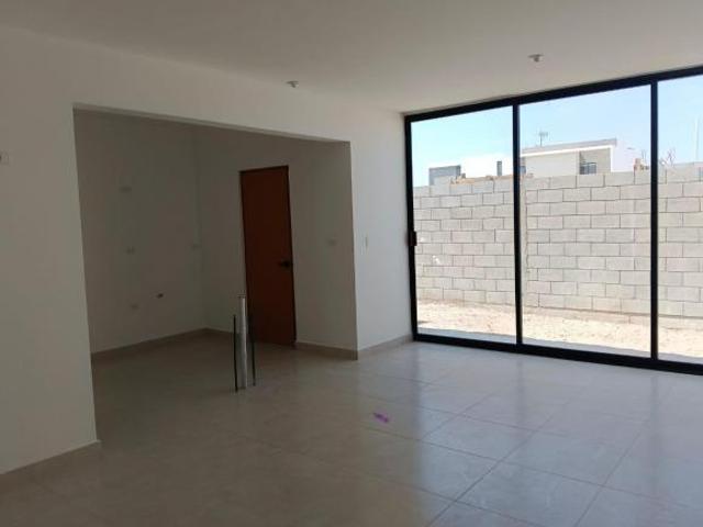 CASA RESIDENCIAL EN VENTA EN LOS OLIVOS, GÓMEZ PALACIO,DGO