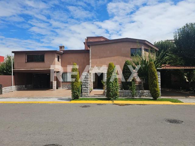 Casa Residencial EN VENTA Fracc. La Asuncion Metepec, Estado de México